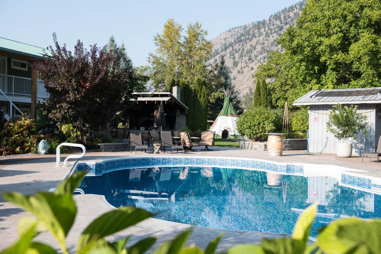 Similkameen Wild Resort & Winery Retreat Osoyoos Zewnętrze zdjęcie